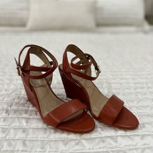 BCBGMaxazria Vero Cuoio Wedges